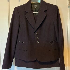 Kasper skirt suit